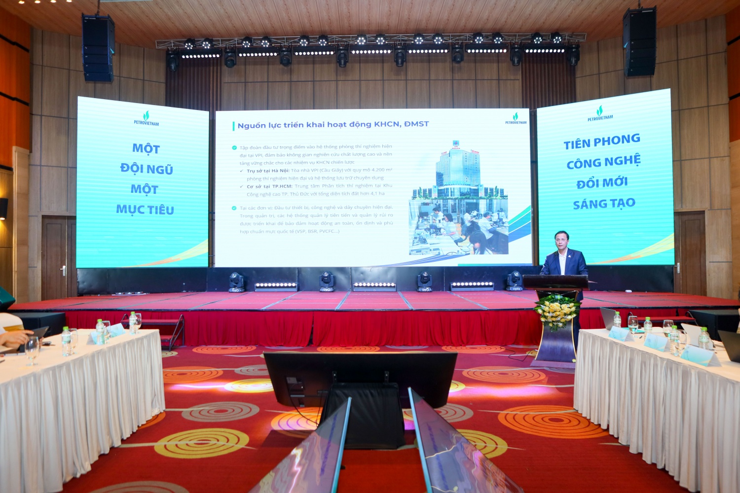 [Chùm ảnh] Petrovietnam tổ chức Hội nghị KHCN, ĐMST và CĐS - Động lực để phát triển bền vững