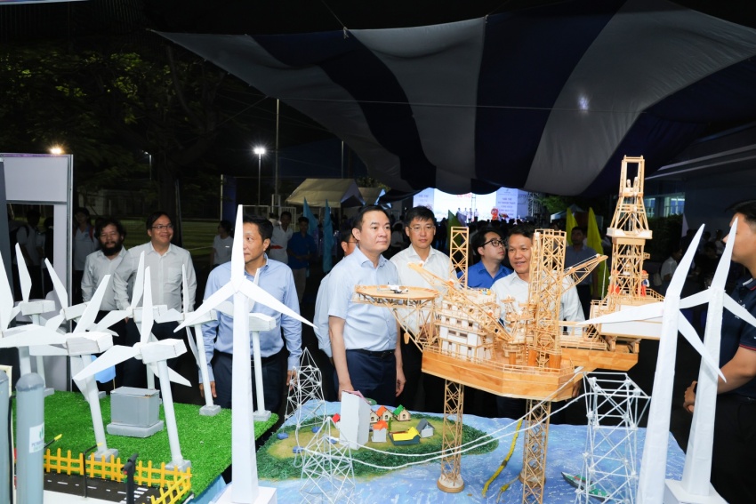 Đưa nghiên cứu khoa học từ giảng đường ra thực tiễn sản xuất dầu khí - năng lượng