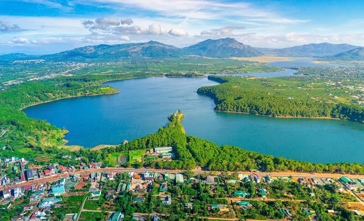 Điểm tin xây dựng - bất động sản ngày 18/5: Quy Nhơn quy hoạch KĐT du lịch nghỉ dưỡng quốc tế gần 2.900 ha