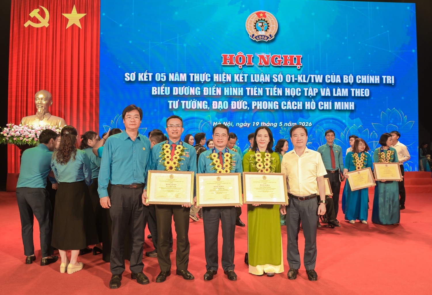 Những tấm gương tiêu biểu của Petrovietnam được tôn vinh trong học tập và làm theo Bác