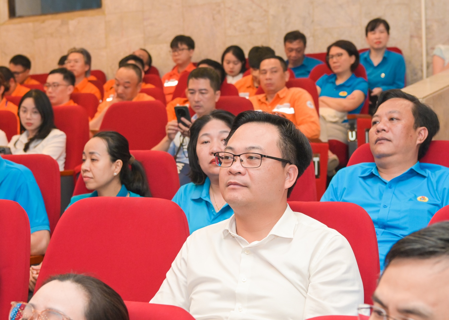 [Chùm ảnh] Đoàn đại biểu Công đoàn Petrovietnam dự Hội nghị sơ kết 5 năm thực hiện Kết luận 01-KL/TW của Bộ Chính trị