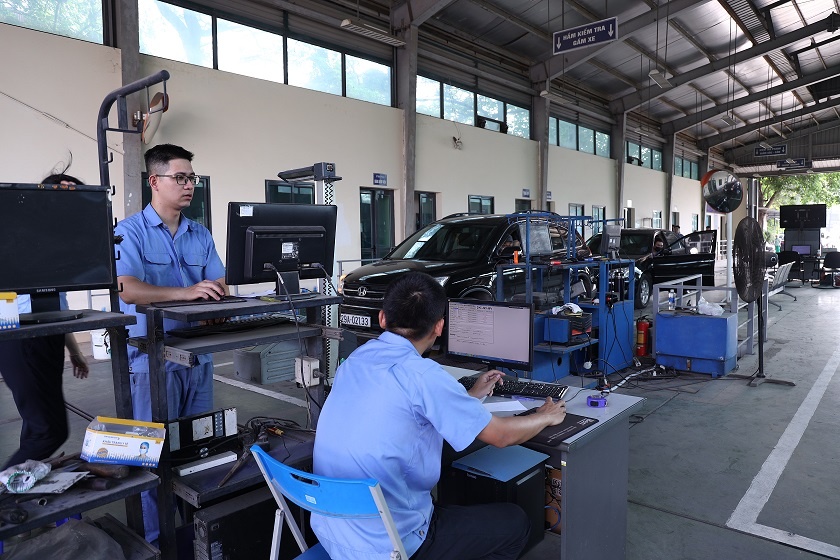 Nhiều giấy tờ đăng kiểm sắp được thay thế bằng dữ liệu điện tử