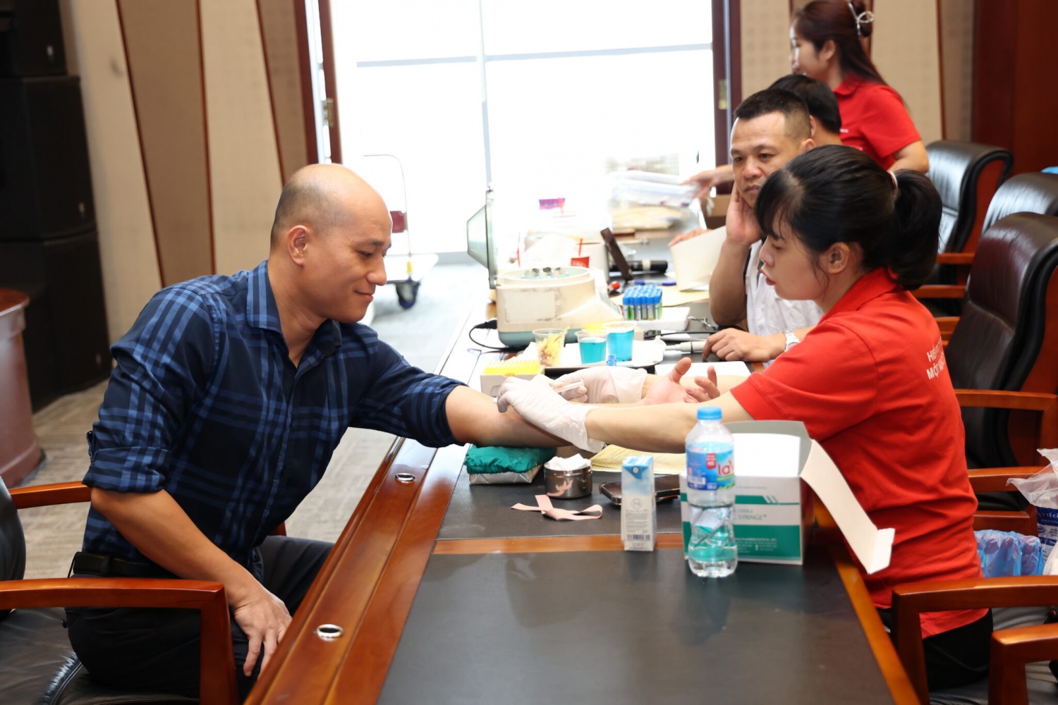Công đoàn và Đoàn Thanh niên PVI tổ chức chương trình hiến máu tình nguyện 2026
