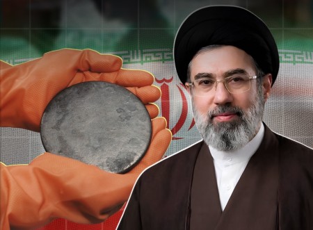 Lãnh tụ tối cao Iran: Uranium làm giàu "không được rời khỏi đất nước"