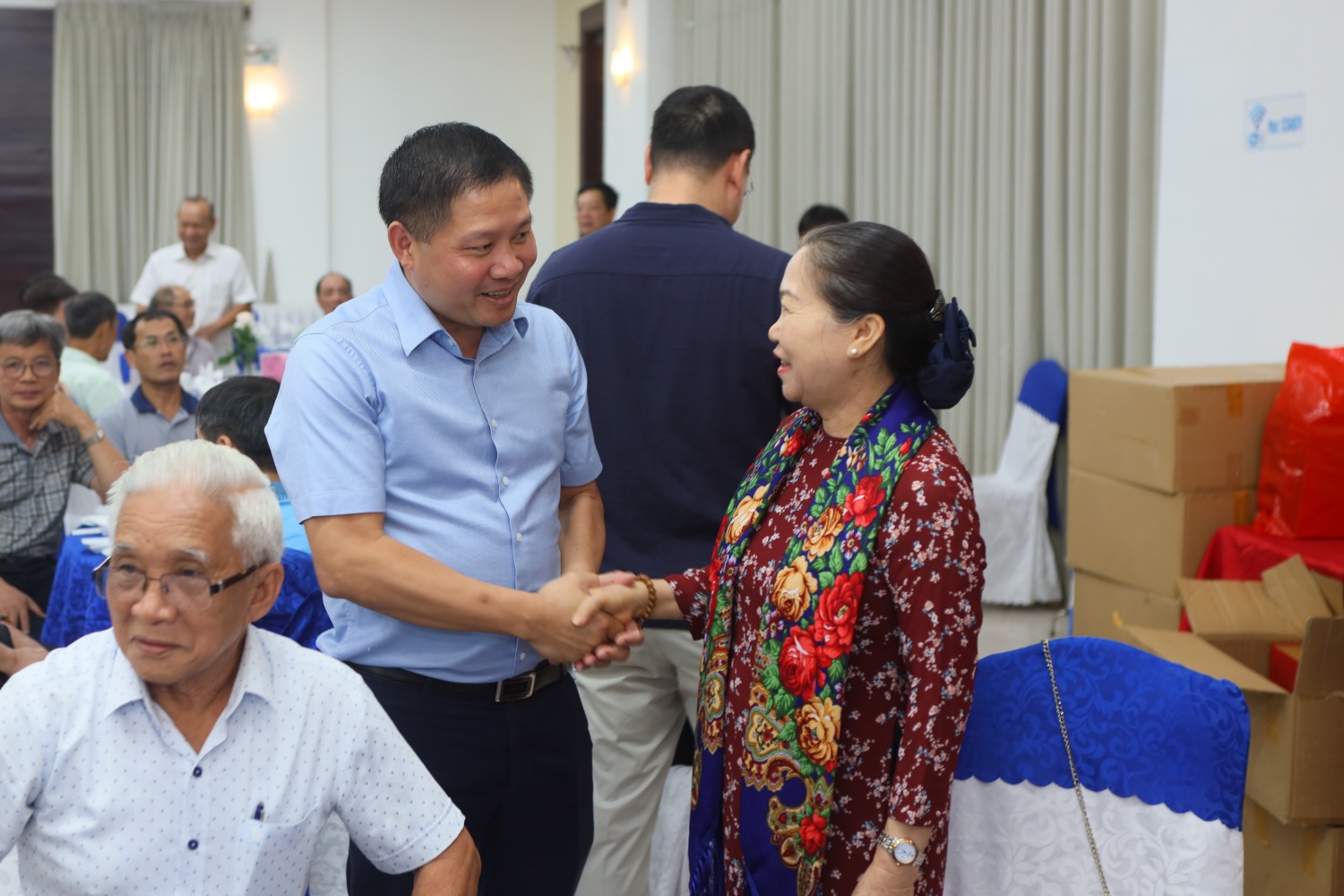 Tự hào “Tiếp nguồn năng lượng - Khát vọng vươn tầm” trong hành trình phát triển của BSR Tự hào “Tiếp nguồn năng lượng - Khát vọng vươn tầm” trong hành trình phát triển của BSR