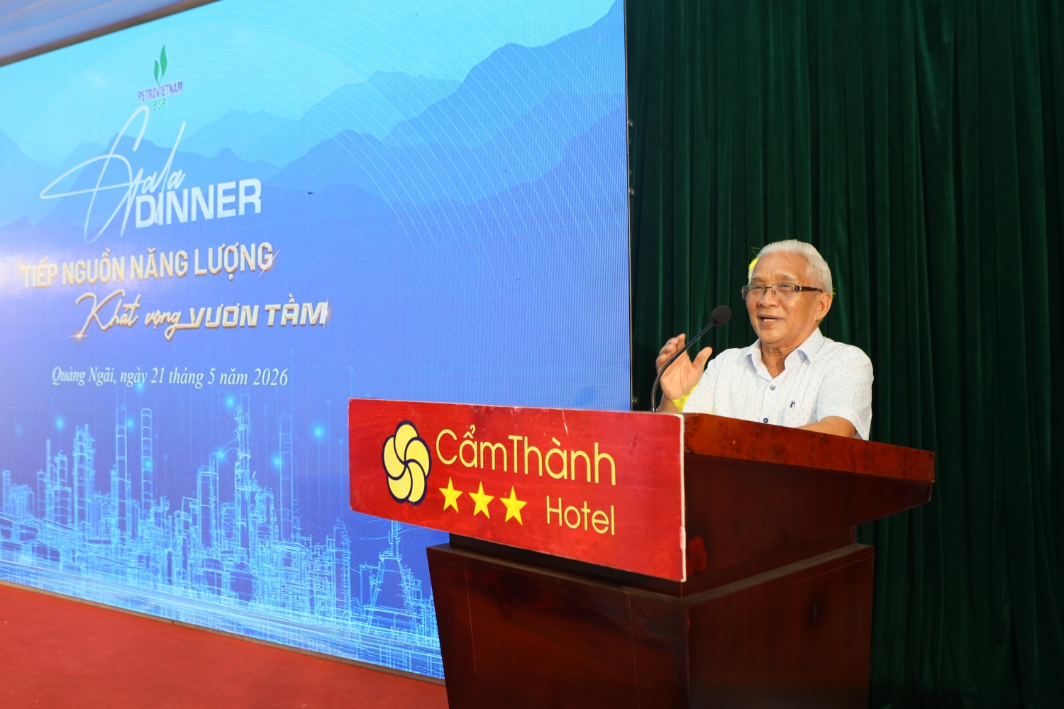 Tự hào “Tiếp nguồn năng lượng - Khát vọng vươn tầm” trong hành trình phát triển của BSR Tự hào “Tiếp nguồn năng lượng - Khát vọng vươn tầm” trong hành trình phát triển của BSR
