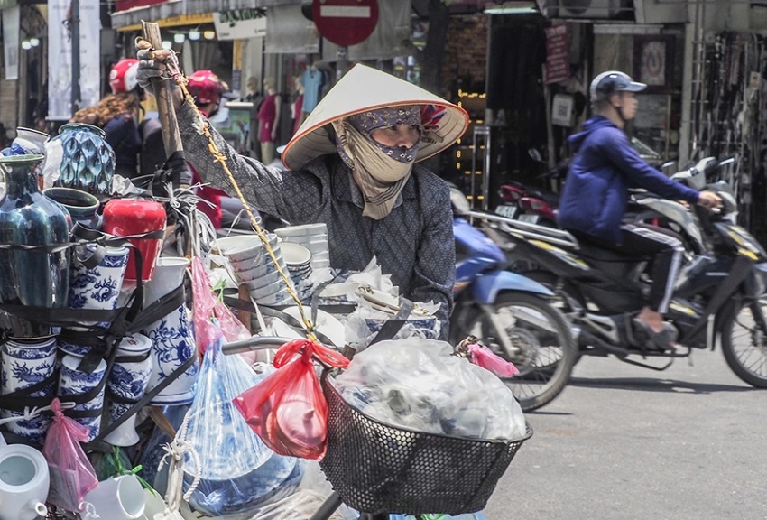 Mưu sinh trong 