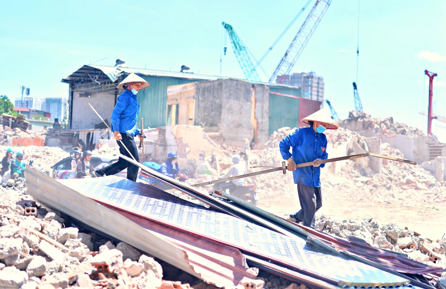 Bài 1: Người dân 