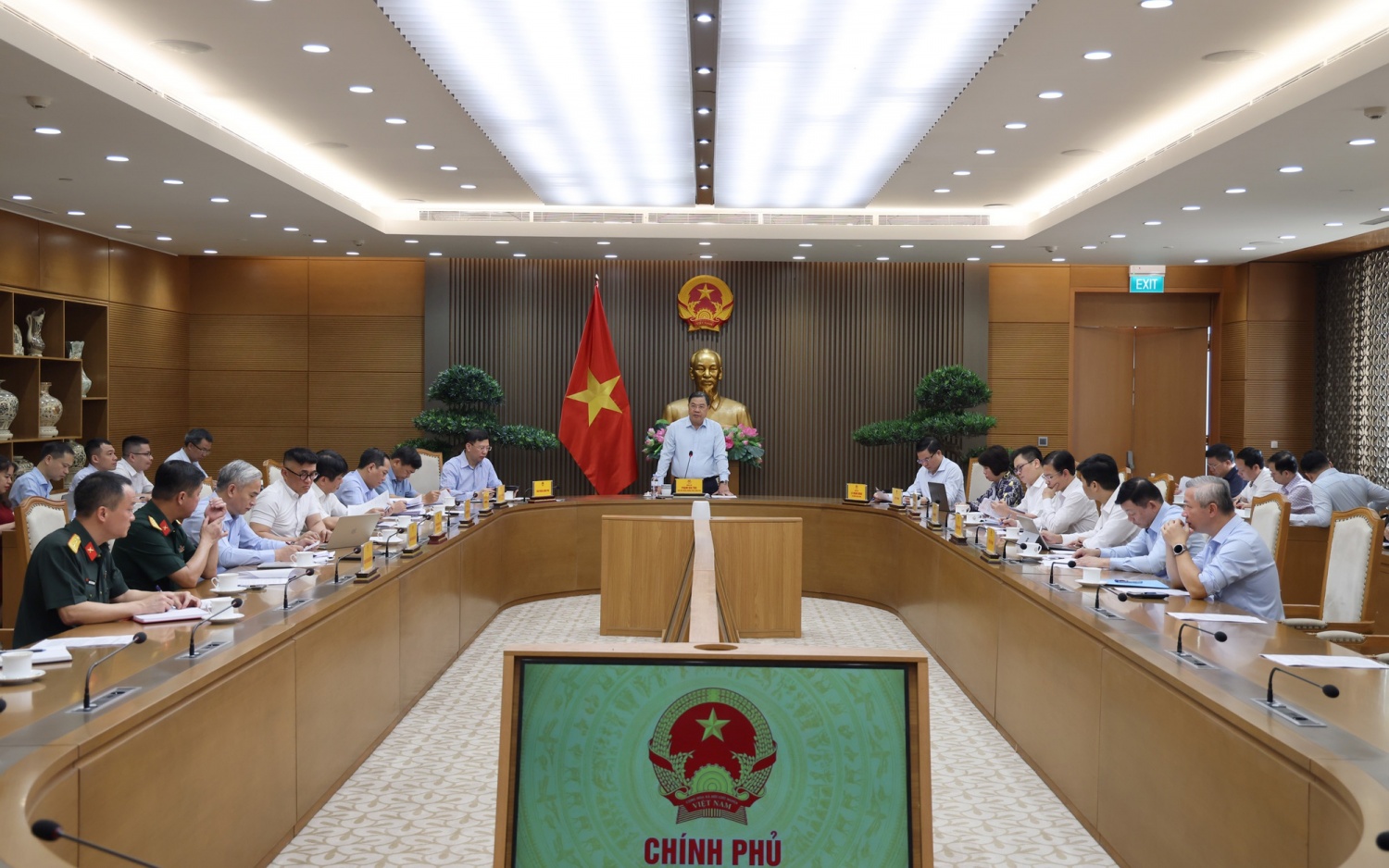 Không được để các dự án năng lượng chậm tiến độ: Nếu cần thì phải có cơ chế đặc thù