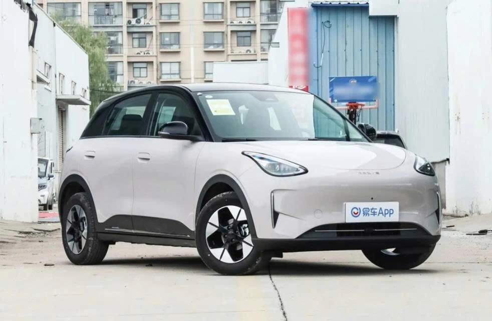 Thị trường xe điện tuần qua: Geely EX2 “rục rịch” có bản mới nâng tầm vận hành