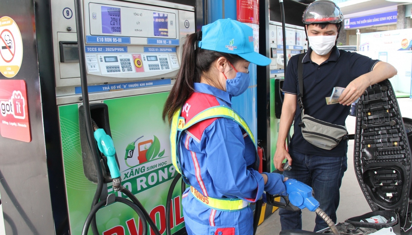 Cục Đăng kiểm Việt Nam: Không có chuyện “xe không chạy được xăng E10”