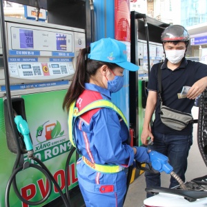Cục Đăng kiểm Việt Nam: Không có chuyện “xe không chạy được xăng E10”