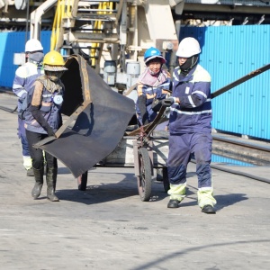 NMNĐ Thái Bình 2 căng mình sản xuất điện giữa nắng cháy