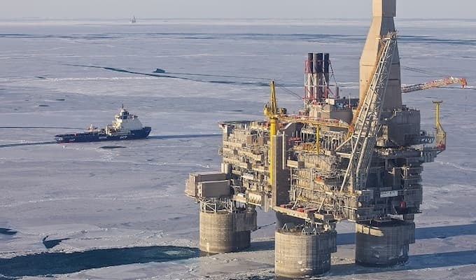 EU lại "đau đầu" về vấn đề khoan dầu ở Bắc Cực