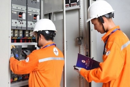 Điều chỉnh khung giờ điện: Bước đi cần thiết để giảm áp lực phụ tải giờ cao điểm