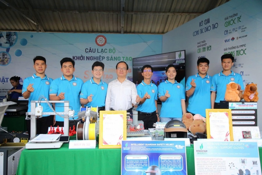 134 đội đua sẽ tranh tài tại cuộc thi sáng tạo Robot PVU năm 2026: Hành trình chinh phục điện gió 134 đội đua sẽ tranh tài tại cuộc thi sáng tạo Robot PVU năm 2026: Hành trình chinh phục điện gió