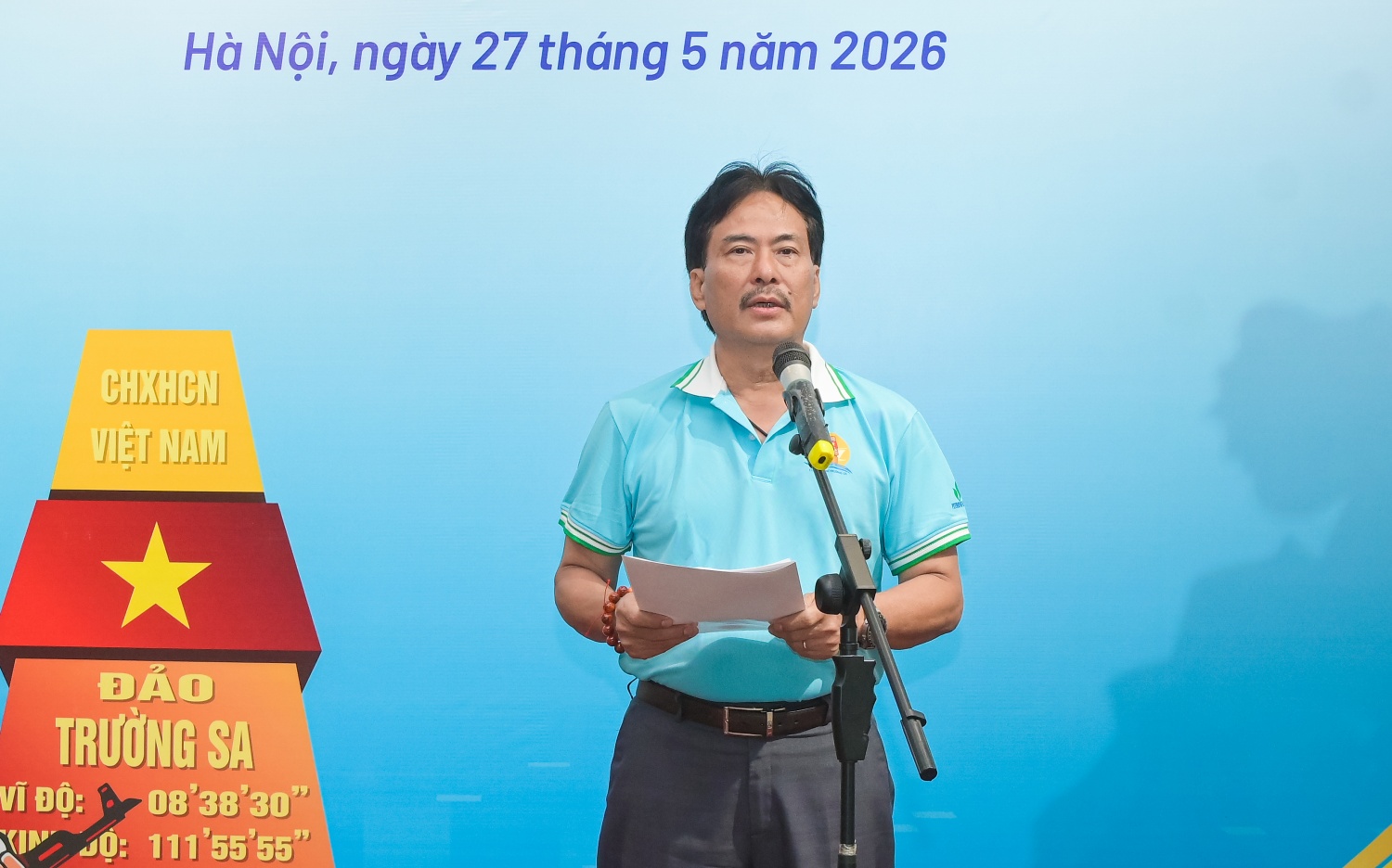 Anh hùng Lao động, TS Nguyễn Hùng Dũng - Chủ nhiệm CLB Dầu khí Trường Sa, Phó Chủ tịch kiêm Tổng Thư ký Hội Dầu khí Việt Nam phát biểu tại lễ kỷ niệm. Anh hùng Lao động, TS Nguyễn Hùng Dũng - Chủ nhiệm CLB Dầu khí Trường Sa, Phó Chủ tịch kiêm Tổng Thư ký Hội Dầu khí Việt Nam phát biểu tại lễ kỷ niệm.