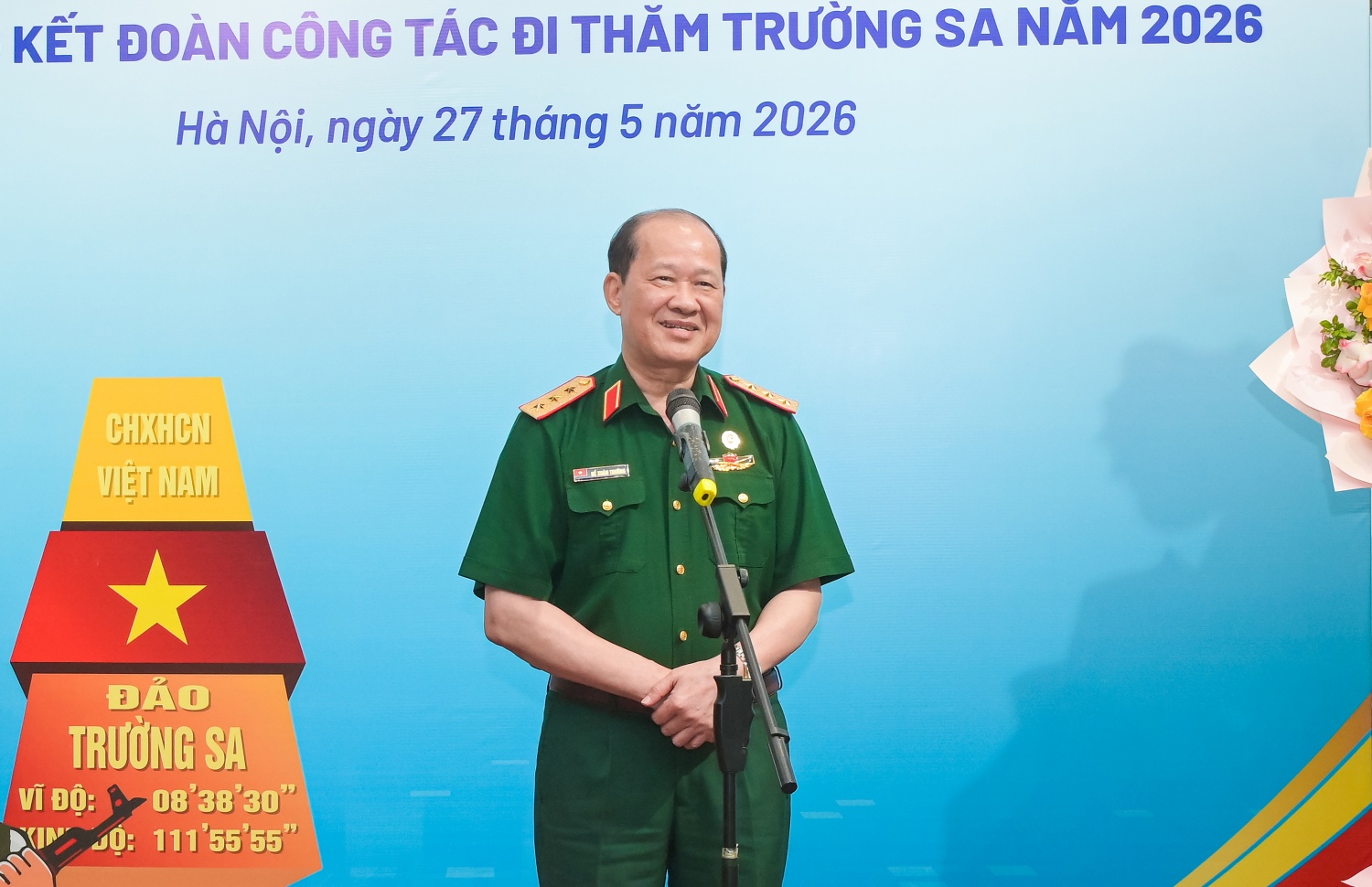 Thượng tướng Bế Xuân Trường - Chủ tịch Hội Cựu chiến binh Việt Nam đánh giá cao những đóng góp của CLB Dầu khí Trường Sa đối với công tác tuyên truyền về biển đảo, bảo vệ chủ quyền Tổ quốc. Thượng tướng Bế Xuân Trường - Chủ tịch Hội Cựu chiến binh Việt Nam đánh giá cao những đóng góp của CLB Dầu khí Trường Sa đối với công tác tuyên truyền về biển đảo, bảo vệ chủ quyền Tổ quốc.
