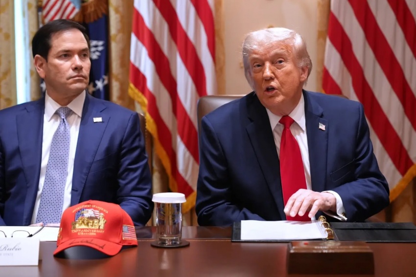 Tổng thống Donald Trump và Ngoại trưởng Marco Rubio tại cuộc họp nội các ngày 27/5. 