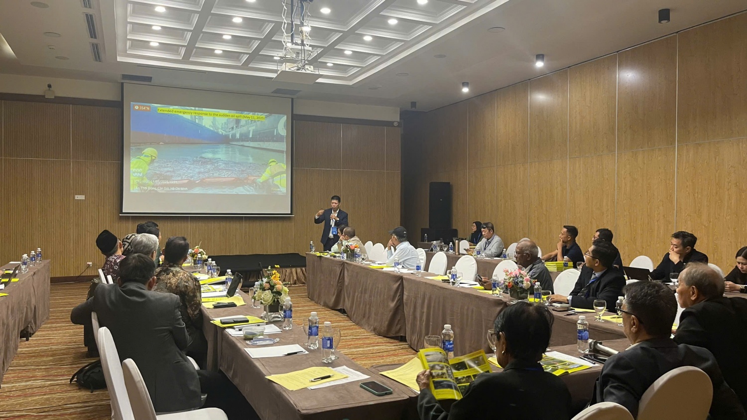 Thẩm định kế hoạch ứng phó sự cố tràn dầu: Cần chuẩn bị tốt trước khảo sát thực địa Thẩm định kế hoạch ứng phó sự cố tràn dầu: Cần chuẩn bị tốt trước khảo sát thực địa