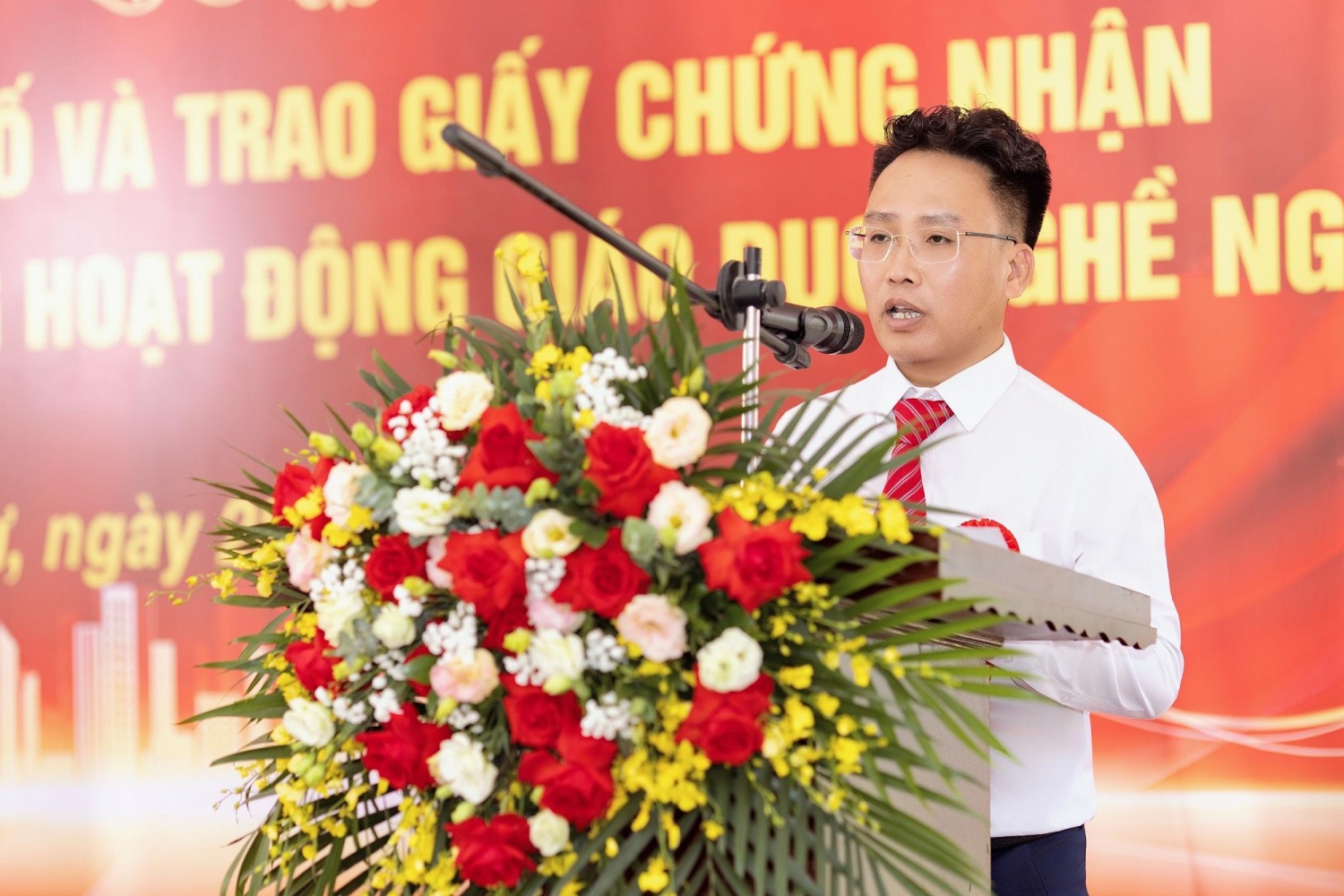 Trường Trung cấp Thông tin và Ngoại ngữ Hà Nội mở rộng cơ sở đào tạo tại Hưng Yên Trường Trung cấp Thông tin và Ngoại ngữ Hà Nội mở rộng cơ sở đào tạo tại Hưng Yên