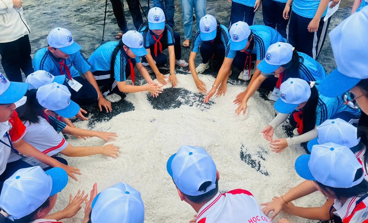 TP HCM: Khởi động chương trình trải nghiệm ngành nghề nông thôn năm 2026 cho học sinh THCS