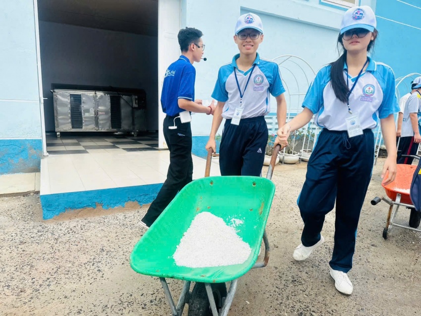 TP HCM: Khởi động chương trình trải nghiệm ngành nghề nông thôn năm 2026 cho học sinh THCS