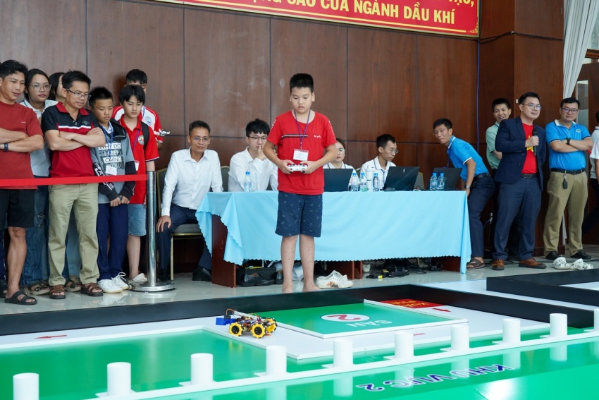 Sôi nổi vòng loại Cuộc thi Robot PVU năm 2026