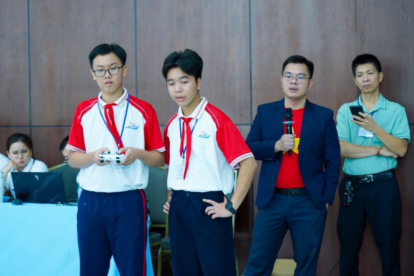 Sôi nổi vòng loại Cuộc thi Robot PVU năm 2026