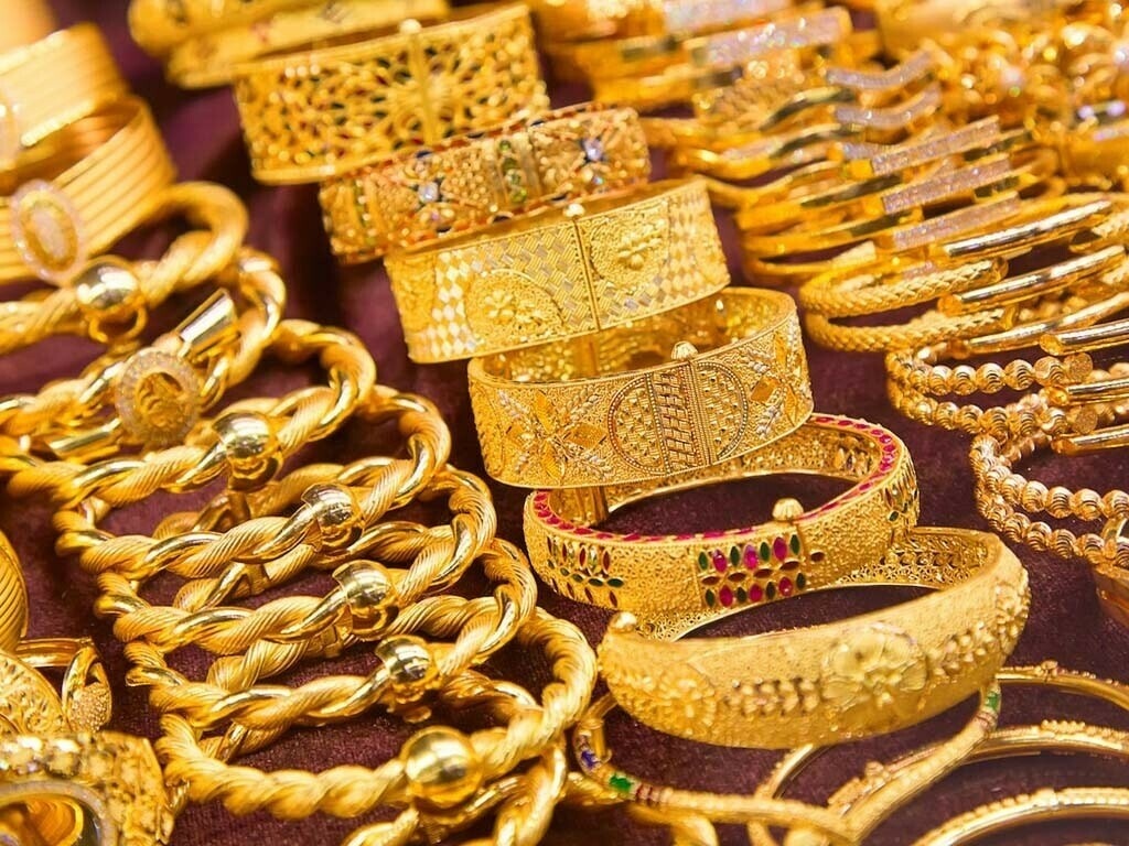Giá vàng hôm nay 1/6: Thị trường chờ tín hiệu mới từ kinh tế Mỹ