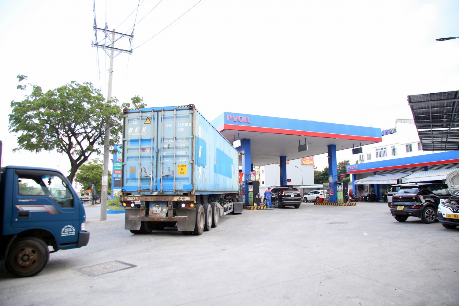 Xăng sinh học E10 được đón nhận tích cực trong những ngày đầu triển khai trên toàn quốc Xăng sinh học E10 được đón nhận tích cực trong những ngày đầu triển khai trên toàn quốc