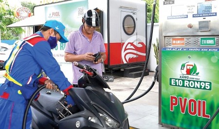Petrovietnam: Tiên phong kích hoạt chuỗi cung ứng xăng sinh học E10