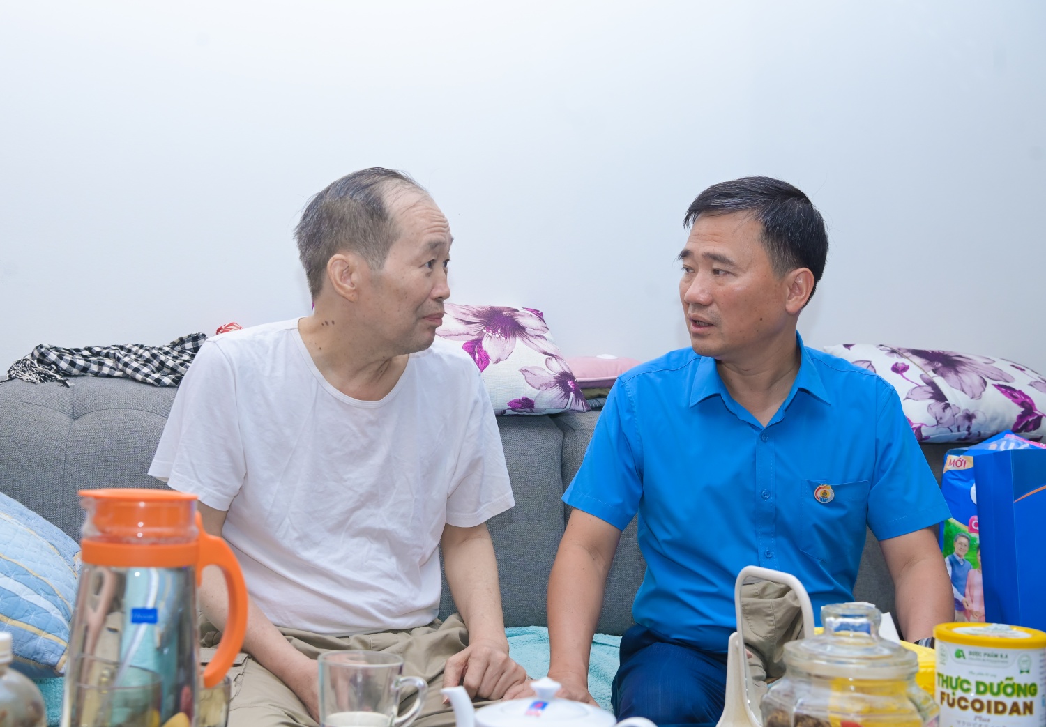 Những món quà từ Đại hội lan tỏa yêu thương đến đoàn viên Petrovietnam mắc bệnh hiểm nghèo Những món quà từ Đại hội lan tỏa yêu thương đến đoàn viên Petrovietnam mắc bệnh hiểm nghèo