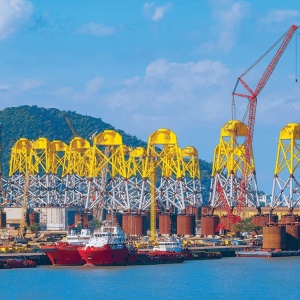 Chuyển dịch năng lượng: Tái cấu trúc từ dầu khí đến chuỗi giá trị năng lượng