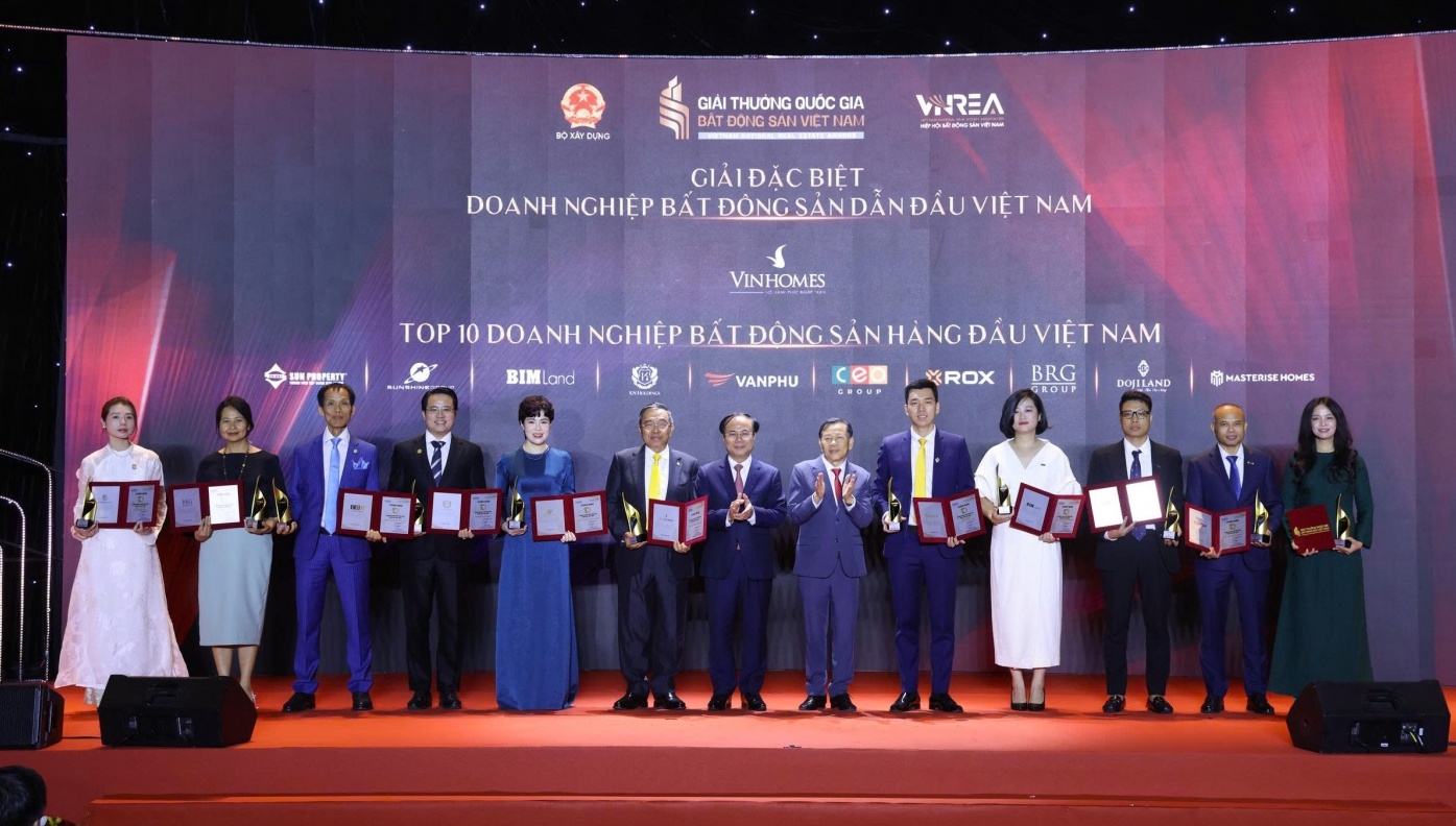 Vinh danh những thương hiệu xuất sắc nhất, định hình chuẩn mực phát triển mới