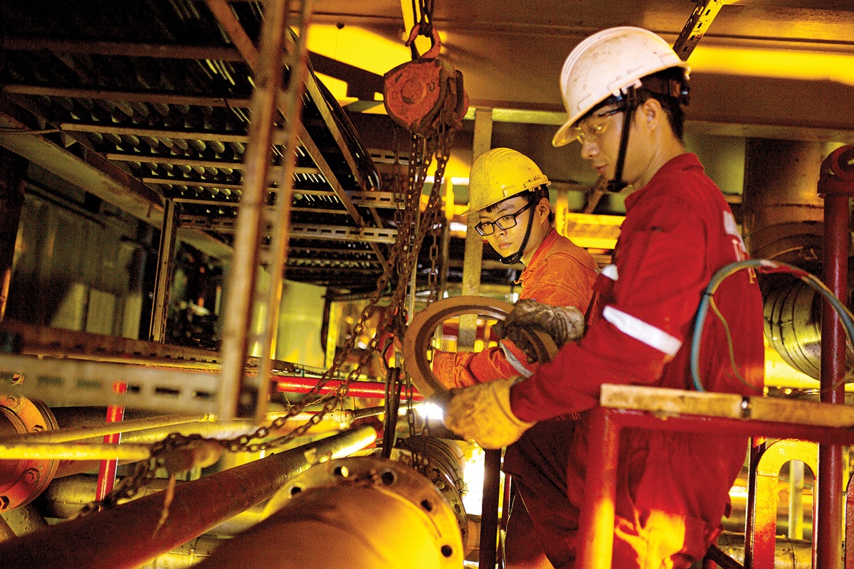 PGS.TS Đinh Trọng Thịnh: Những tấn dầu đầu tiên từng là “cứu cánh” của nền kinh tế Việt Nam