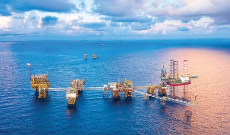 PGS.TS Đinh Trọng Thịnh: Những tấn dầu đầu tiên từng là “cứu cánh” của nền kinh tế Việt Nam