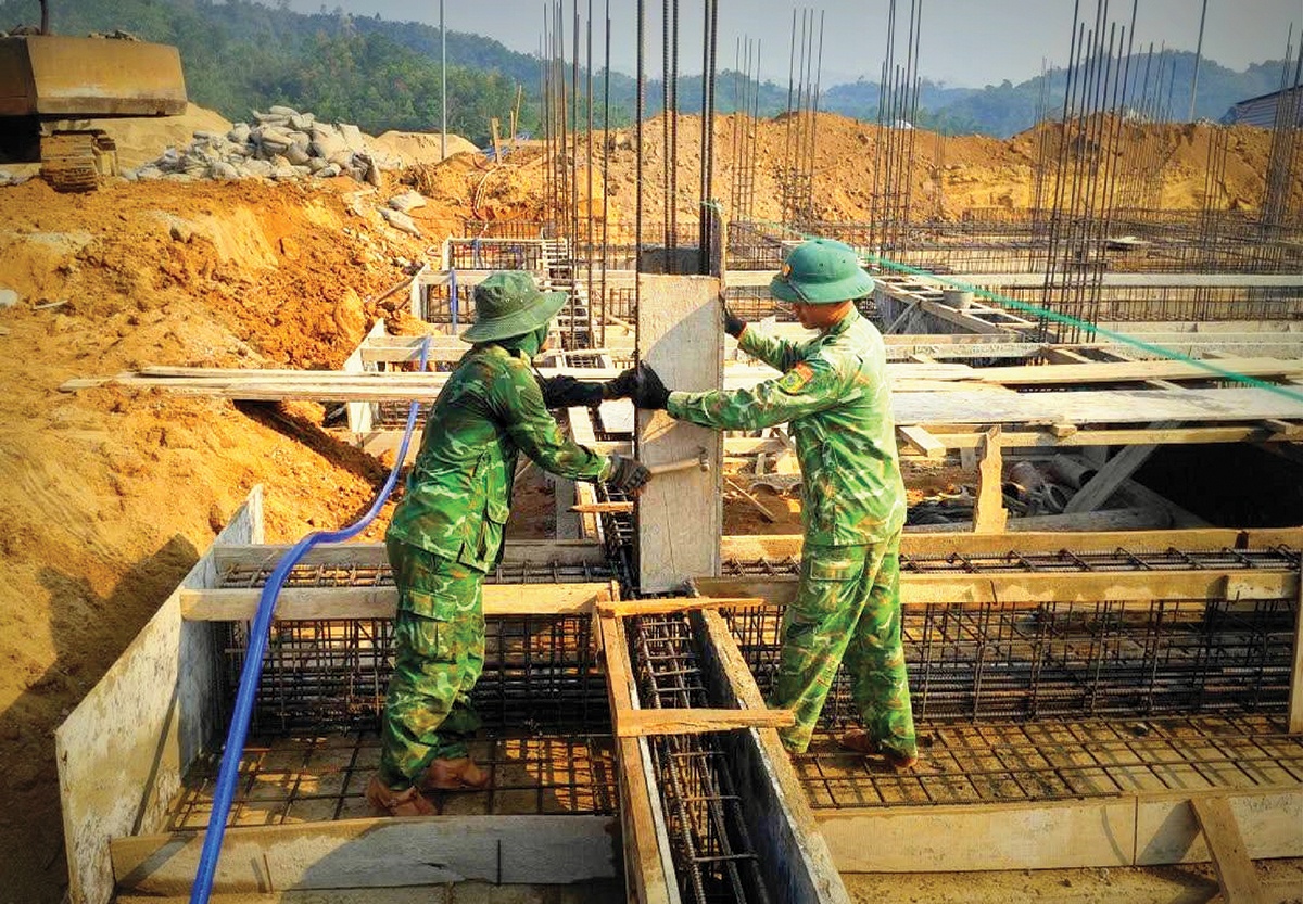 Xây tri thức trên vùng biên giới