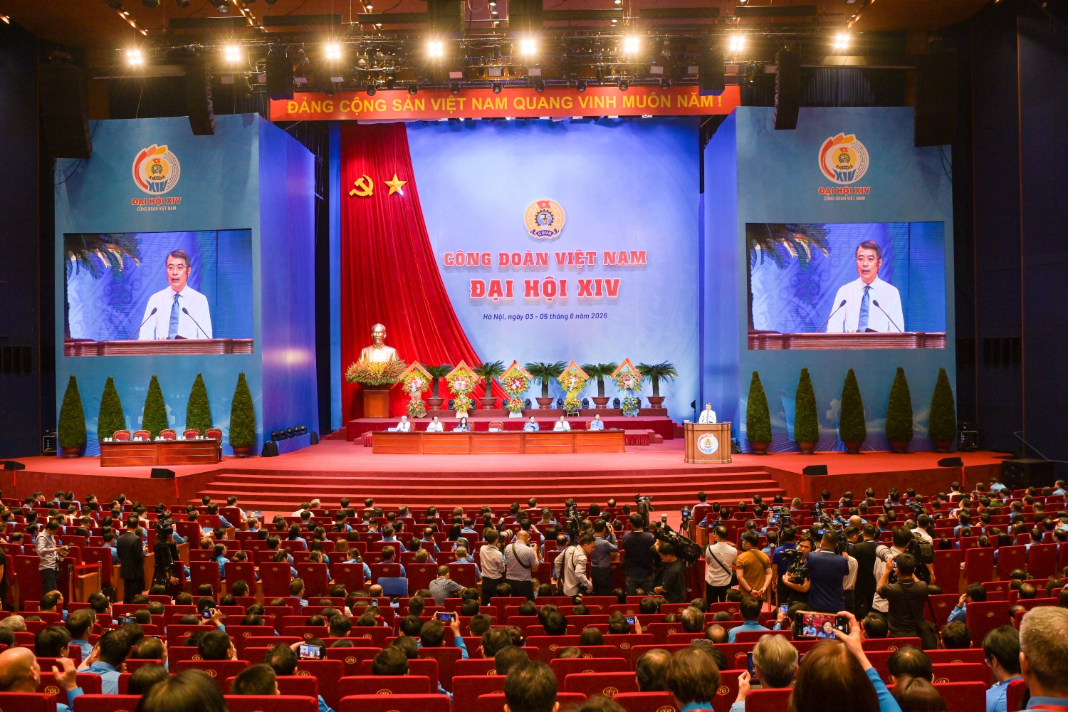 Công đoàn Petrovietnam đề xuất hoàn thiện cơ chế khen thưởng sáng kiến, thúc đẩy năng suất lao động
