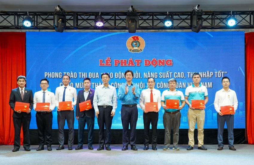 Công đoàn Petrovietnam: Hãy để mỗi người lao động là một chủ thể sáng tạo, mỗi công trình là một trung tâm đổi mới Công đoàn Petrovietnam: Hãy để mỗi người lao động là một chủ thể sáng tạo, mỗi công trình là một trung tâm đổi mới