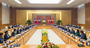 Tiếp tục vun đắp quan hệ hữu nghị Việt Nam - Lào