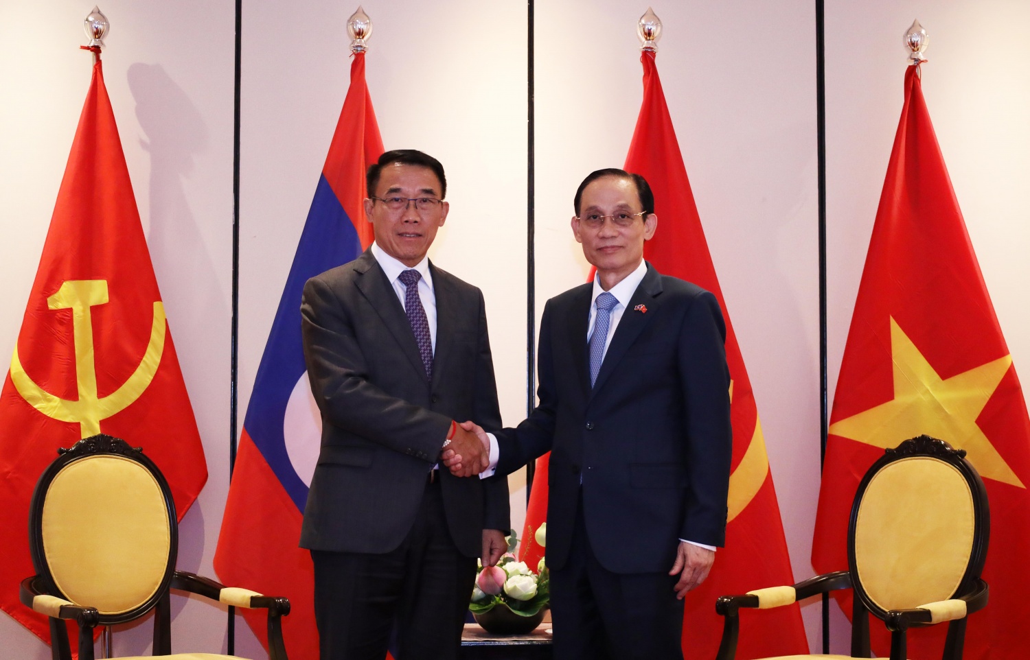 Tăng cường phối hợp đối ngoại Việt Nam - Lào