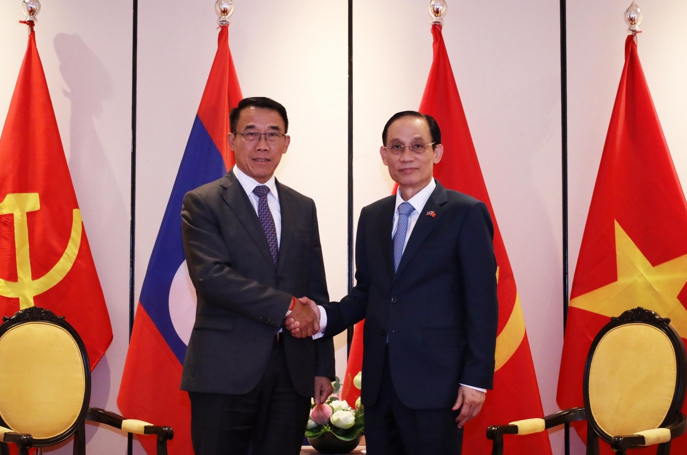 Tăng cường phối hợp đối ngoại Việt Nam - Lào