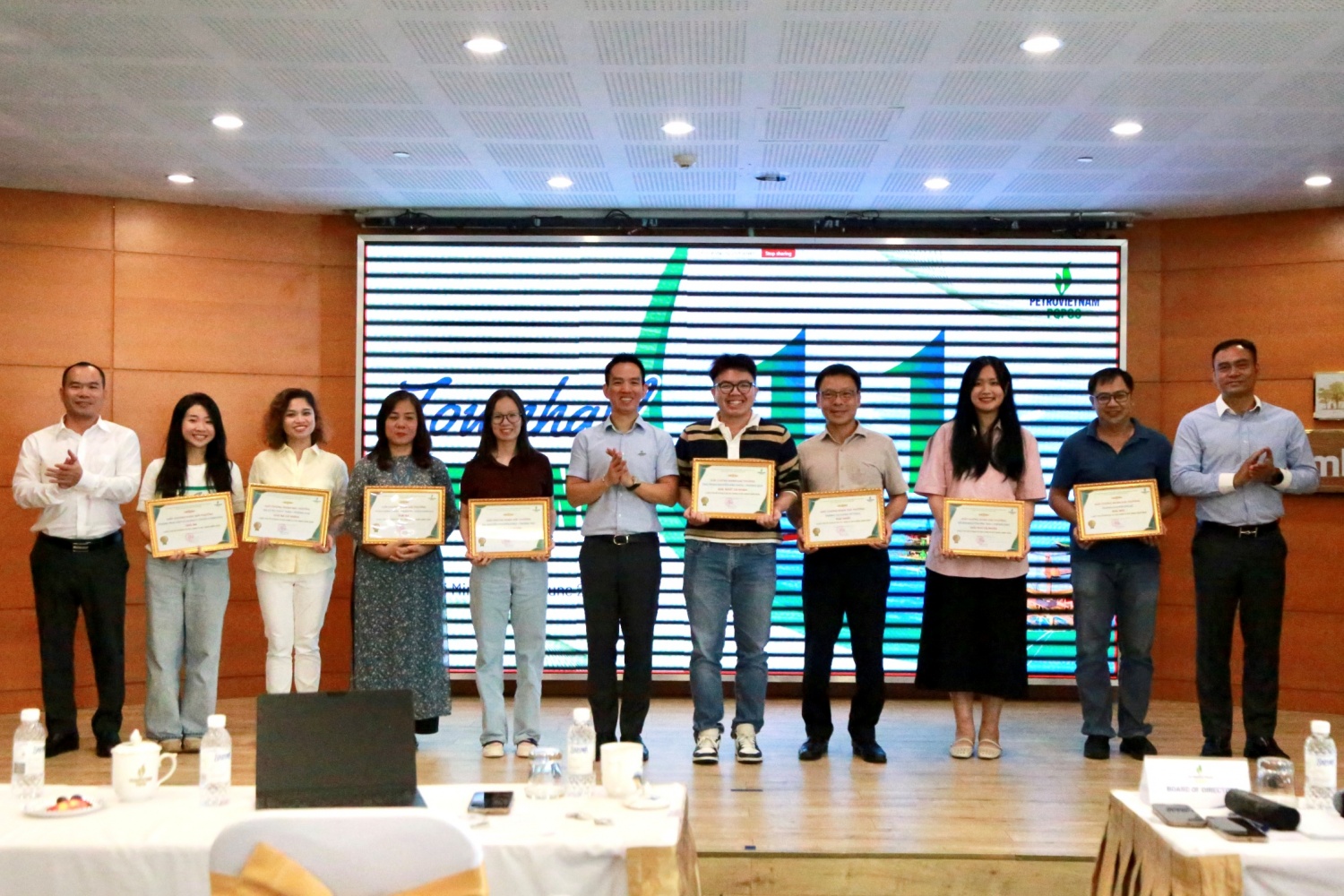 Sôi nổi các hoạt động hưởng ứng Tháng Công nhân năm 2026 của PQPOC