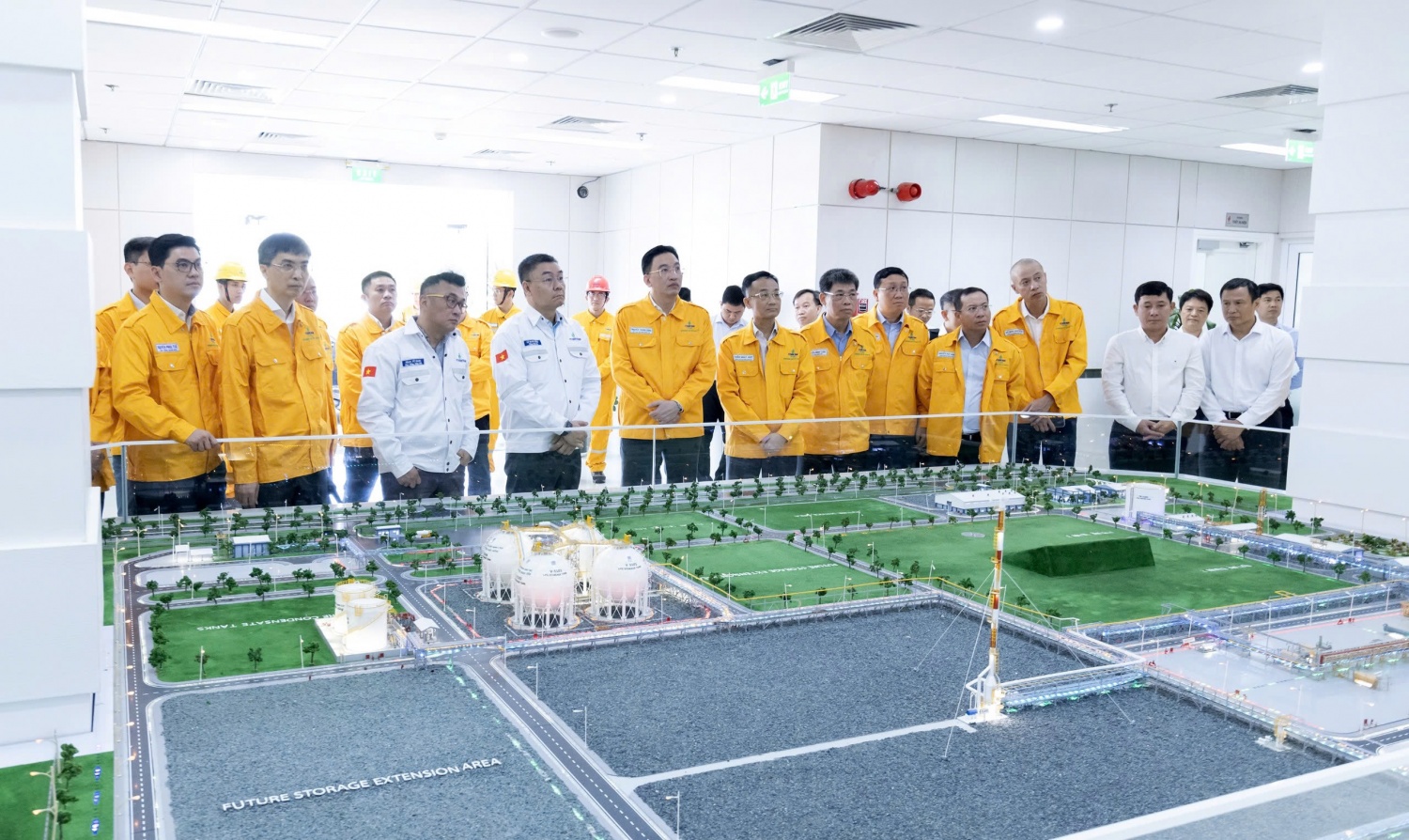 Thúc đẩy các giải pháp bảo đảm nguồn khí dài hạn cho Cụm Khí - Điện - Đạm Cà Mau Thúc đẩy các giải pháp bảo đảm nguồn khí dài hạn cho Cụm Khí - Điện - Đạm Cà Mau