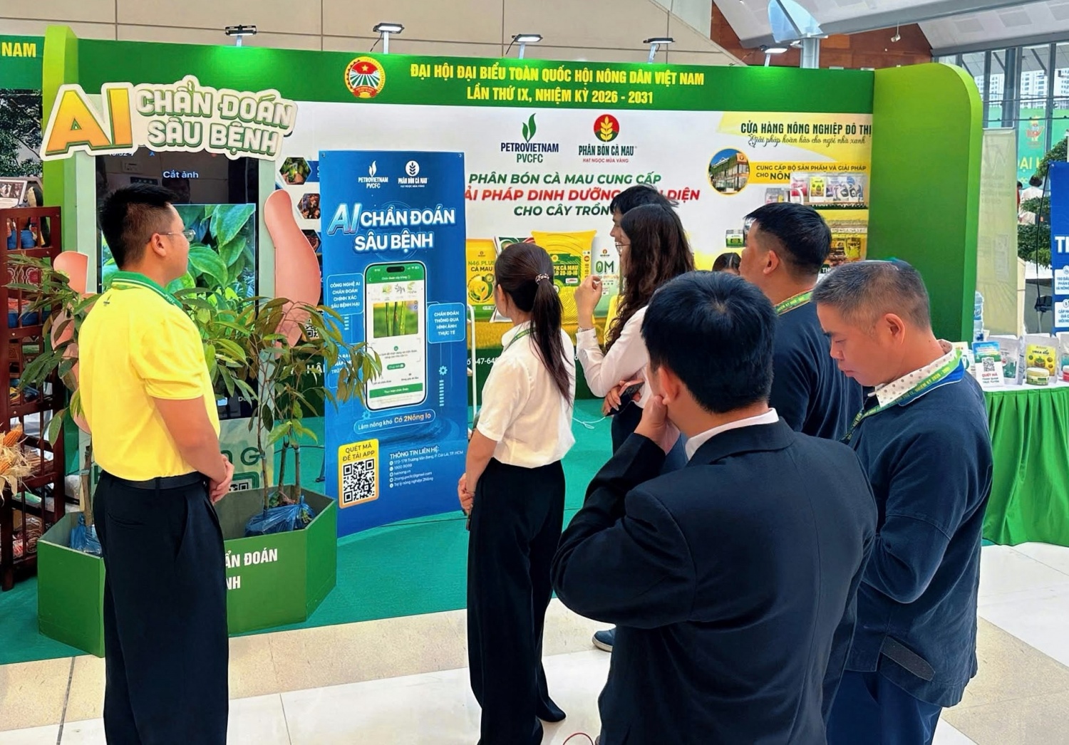 Phân bón Cà Mau giới thiệu giải pháp dinh dưỡng toàn diện tại Đại hội đại biểu Hội Nông dân Việt Nam