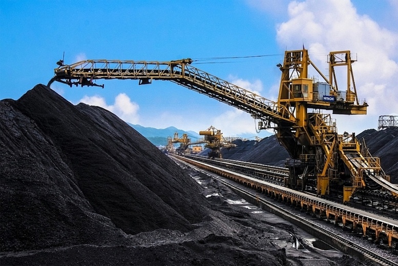 Tin tức kinh tế ngày 10/6: Cho phép khai thác than vượt công suất để bảo đảm an ninh năng lượng