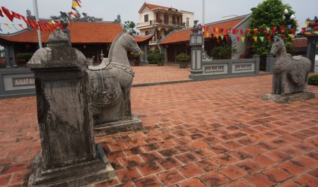Tổ nghề kim hoàn và nền văn minh thờ Tổ nghề của người Việt