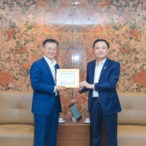 Petrovietnam và Huawei trao đổi cơ hội hợp tác trong chuyển đổi số, AI và năng lượng