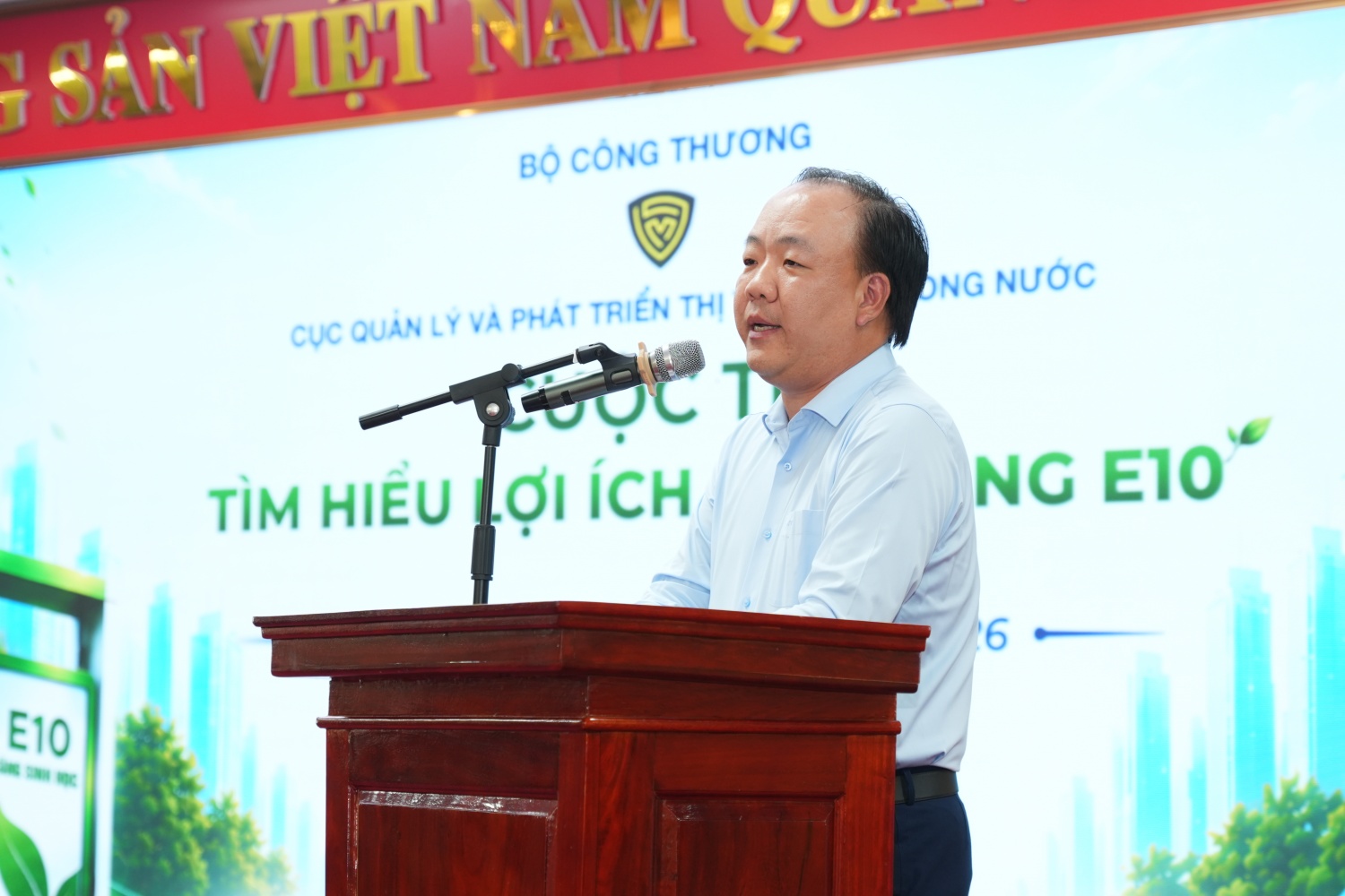 Đội thi BSR giành giải Nhì cuộc thi “Tìm hiểu lợi ích của xăng sinh học E10” Đội thi BSR giành giải Nhì cuộc thi “Tìm hiểu lợi ích của xăng sinh học E10”